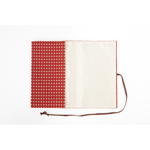 十字刺子・朱）京都の老舗ふろしき屋さんが作った御朱印帳入れ – PHP